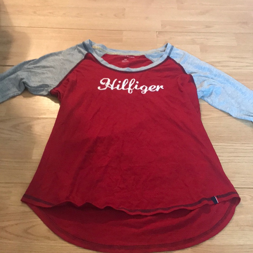 Tommy Hilfiger tee